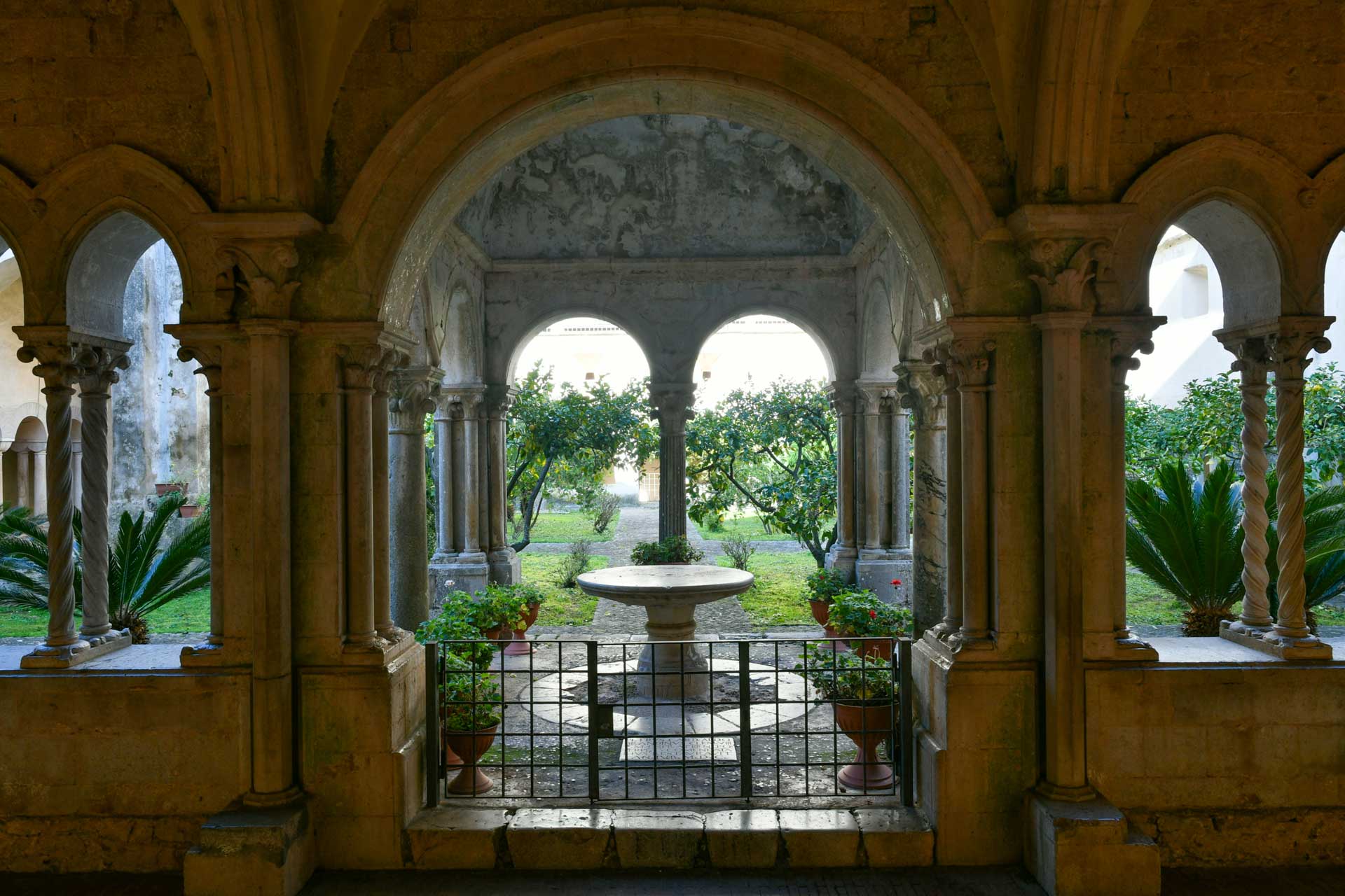 Chiostro dell'Abbazia di Fossanova